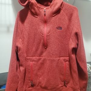 Women's Northface Pullover